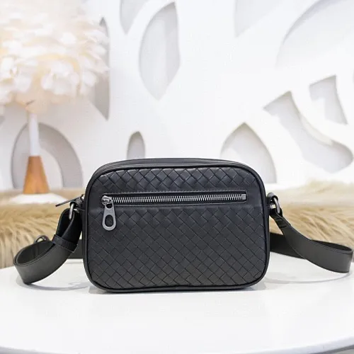 All categories 💚 Top version men’s bags 💚 BV 2024 new BV crossbody bag